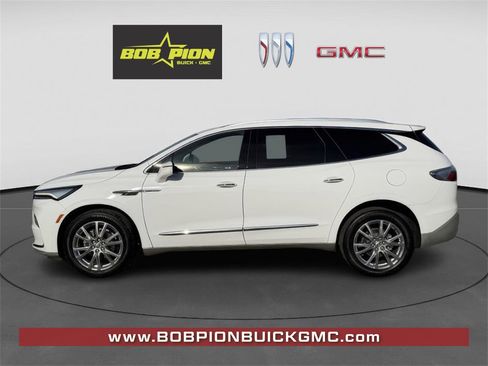 Certified 2023 Buick Enclave Essence w/ Experience Buick Package image 3