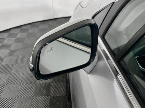 Used 2017 Buick Encore Preferred FWD image 16