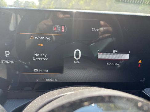 Used 2026 Nissan Kicks SR FWD image 35