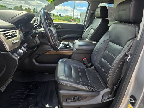 Used 2018 GMC Yukon XL Denali w/ Denali Ultimate Package AWD/4WD image 31