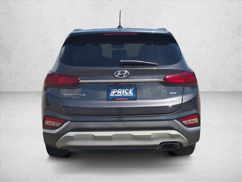 Used 2020 Hyundai Santa Fe SE AWD/4WD image 7