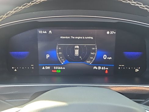 Certified 2022 Volkswagen Tiguan SE image 24