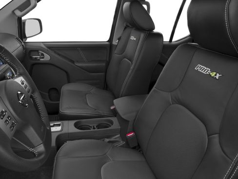 Used 2016 Nissan Frontier PRO-4X AWD/4WD image 6