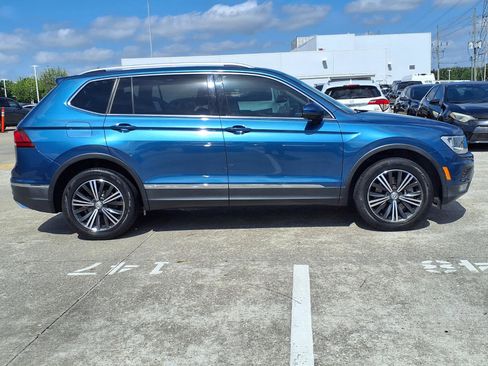 Used 2019 Volkswagen Tiguan S FWD image 25