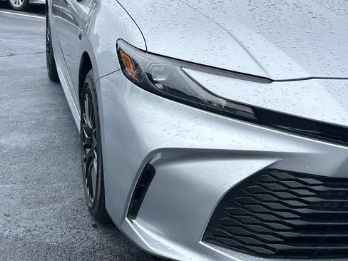 Used 2025 Toyota Camry LE FWD image 10