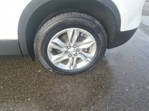 Used 2020 Chevrolet Blazer LT image 11