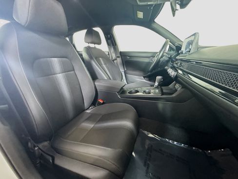 Used 2025 Honda Civic Sport image 29