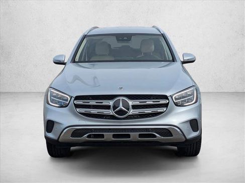 Used 2022 Mercedes-Benz GLC 300 4MATIC image 2