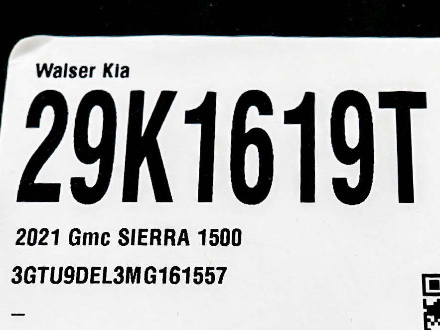 Used 2021 GMC Sierra 1500 SLT w/ SLT Premium Plus Package AWD/4WD image 29