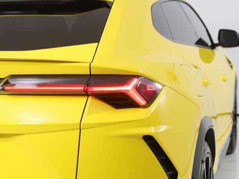 Used 2019 Lamborghini Urus image 77
