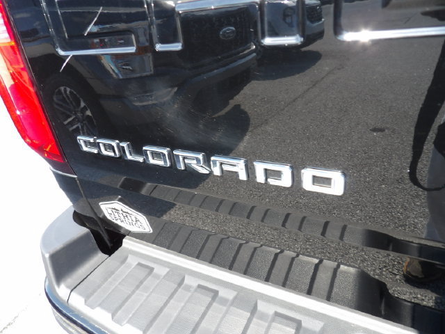 Used 2022 Chevrolet Colorado Z71 AWD/4WD image 15
