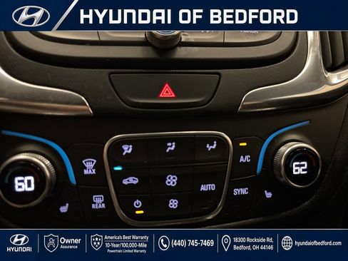 Used 2018 Chevrolet Equinox Premier FWD image 25