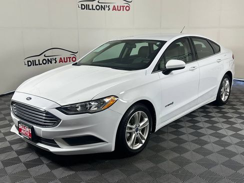 Used 2018 Ford Fusion S FWD image 2