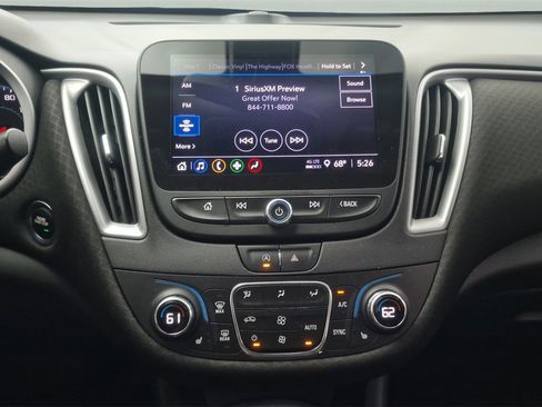 Used 2022 Chevrolet Malibu LT image 18