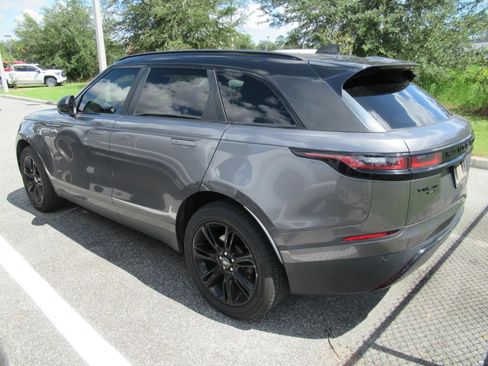 Used 2019 Land Rover Range Rover Velar S AWD/4WD image 4