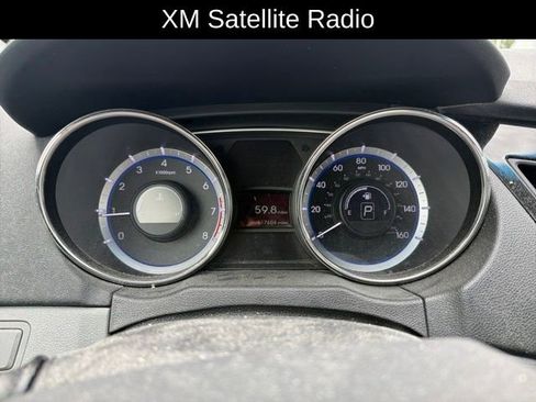 Used 2011 Hyundai Sonata Limited w/ Navigation Pkg 5 FWD image 10