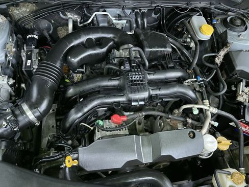 Used 2014 Subaru Forester 2.5i Premium w/ All-Weather Package image 29