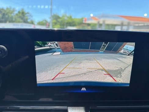 New 2026 Chevrolet TrailBlazer LT w/ Driver Confidence Package FWD image 17