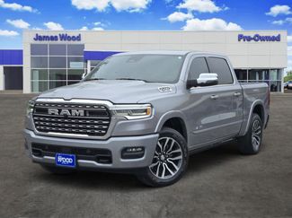 Used 2025 RAM 1500 Limited w/ Body Color Bumper Group AWD/4WD video 1