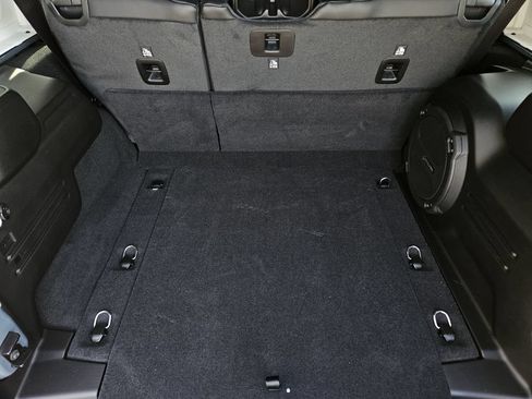 New 2026 Jeep Wrangler Unlimited Sahara AWD/4WD image 23