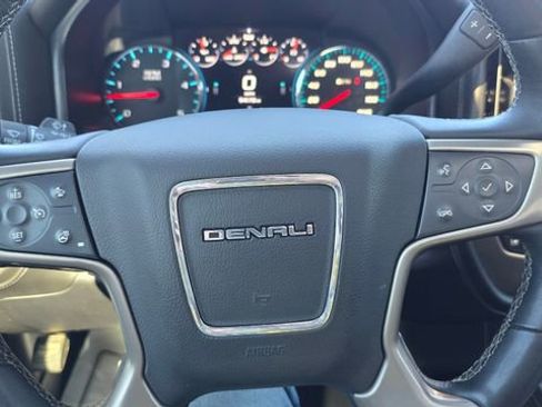 Used 2018 GMC Sierra 2500 Denali image 22