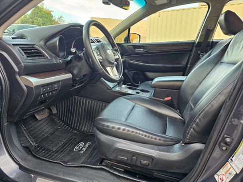 Used 2017 Subaru Legacy 3.6R Limited image 13