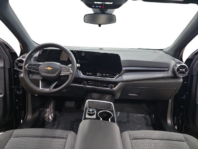 Used 2026 Chevrolet Equinox LT AWD/4WD image 11