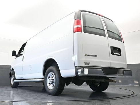 Used 2024 Chevrolet Express 2500 w/ Driver Convenience Package image 50