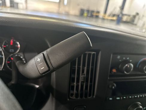 Used 2024 GMC Savana 2500 w/ Driver Convenience Package image 20