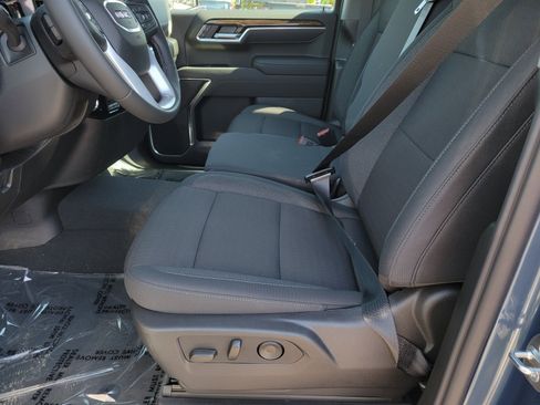 New 2026 GMC Sierra 1500 Elevation image 6