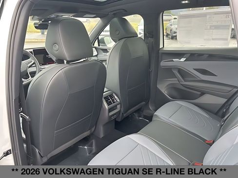 New 2026 Volkswagen Tiguan SE R-Line AWD/4WD image 17