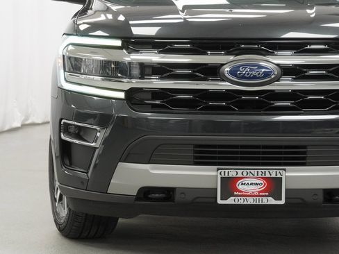 Used 2023 Ford Expedition Max Limited image 7