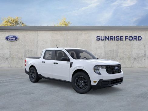 New 2026 Ford Maverick XLT FWD image 7