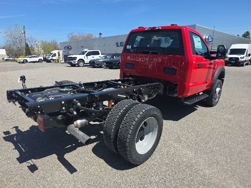 New 2026 Ford F550 4x4 Regular Cab Super Duty image 3