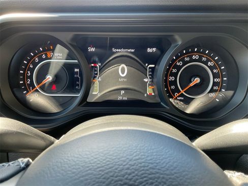 New 2025 Jeep Gladiator Sport image 19