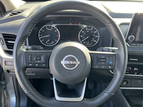 Certified 2024 Nissan Rogue SV w/ SV Premium Package image 7