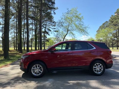 Used 2022 Chevrolet Equinox LT AWD/4WD image 7