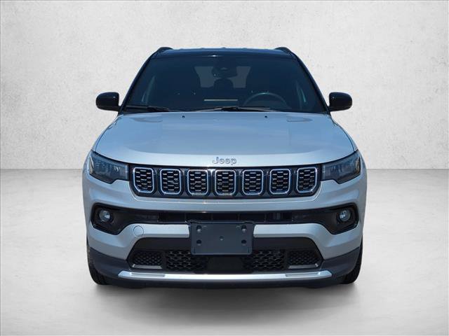 Used 2024 Jeep Compass Limited AWD/4WD image 2
