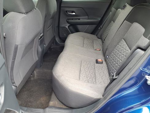 Used 2025 Nissan Kicks SV image 20