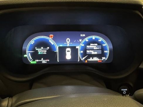 Used 2025 Toyota Sienna Limited image 10