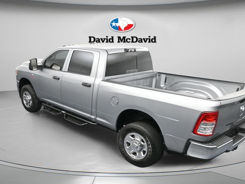 Used 2024 RAM 2500 Tradesman w/ Chrome Appearance Group image 38