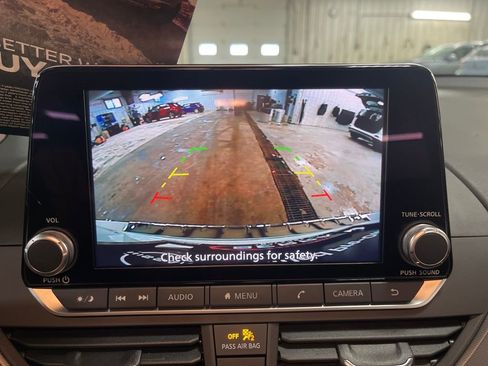 Certified 2023 Nissan Altima 2.5 SR image 24