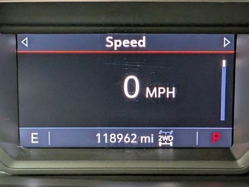 Used 2019 GMC Sierra 1500 SLT AWD/4WD image 4
