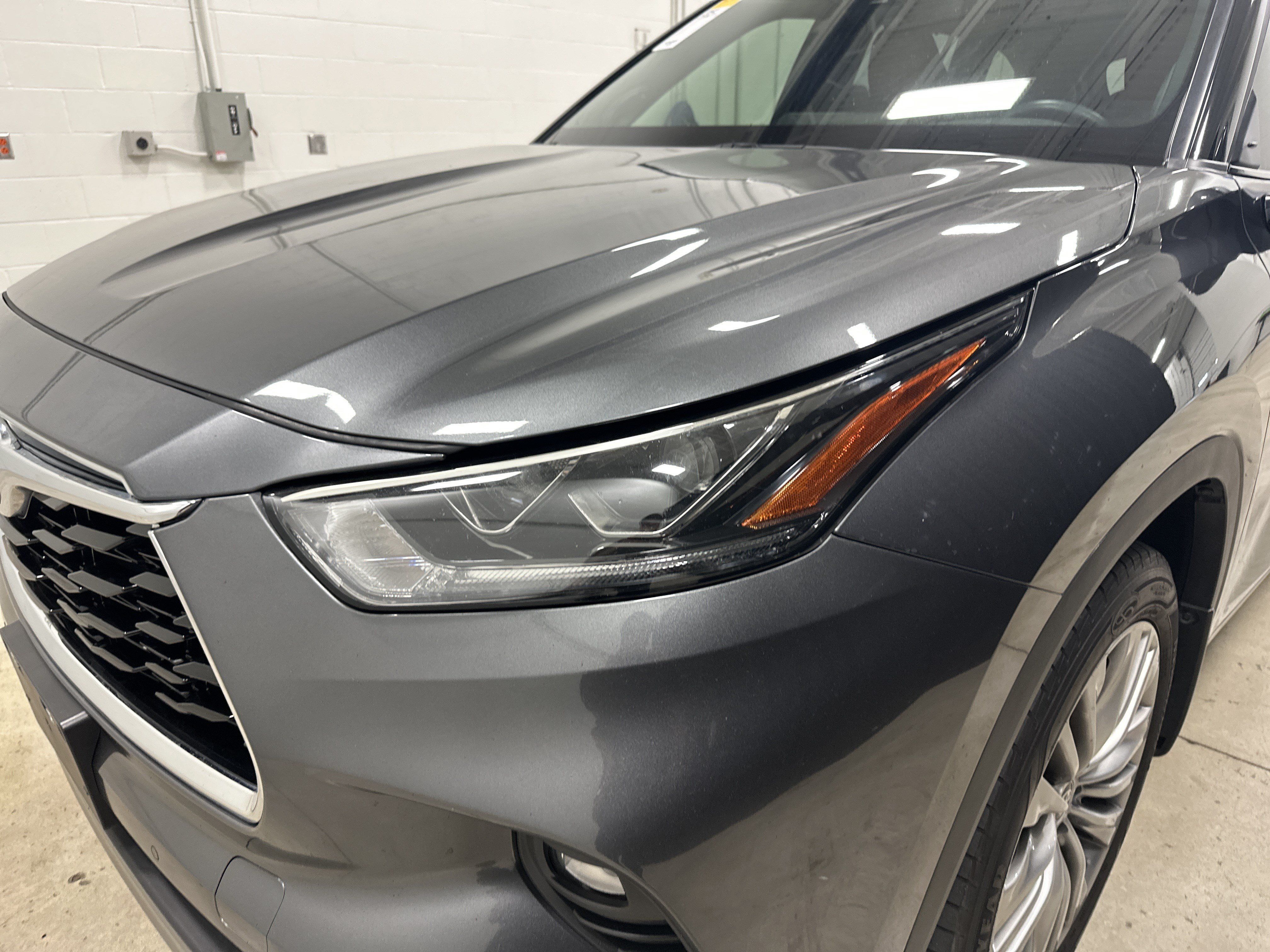 Used 2023 Toyota Highlander Platinum AWD/4WD image 6