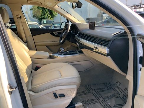 Used 2019 Audi Q7 2.0T Premium AWD/4WD image 38