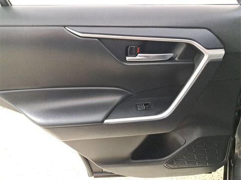 Used 2024 Toyota RAV4 XLE image 14