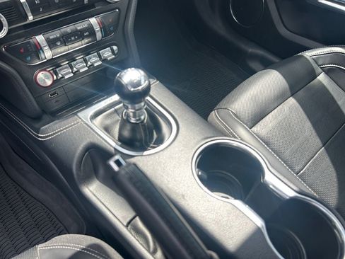 Used 2021 Ford Mustang GT Premium RWD image 18