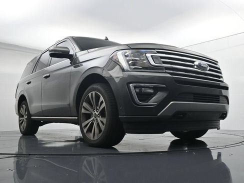 Used 2021 Ford Expedition Limited AWD/4WD image 18