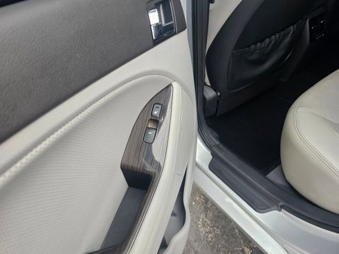 Used 2013 Kia Optima EX w/ Premium Pkg image 11