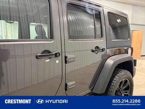 Used 2014 Jeep Wrangler Unlimited Rubicon w/ Max Tow Package AWD/4WD image 8